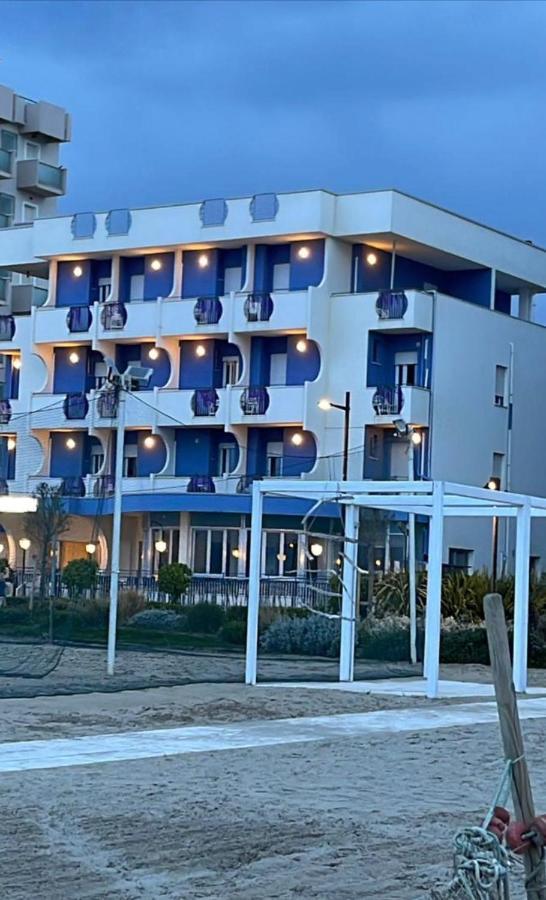 Hotel Ideal Rimini Exteriör bild